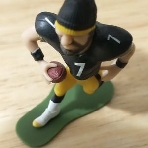 NFL small pros posable collectable figure